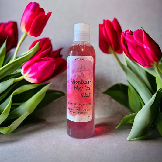 Strawberry Mint Yoni Gel Wash